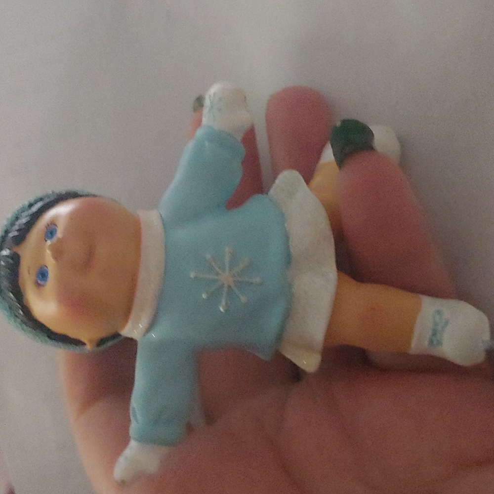 Cabbage Patch Kids Ice Skater Ornament snow flake